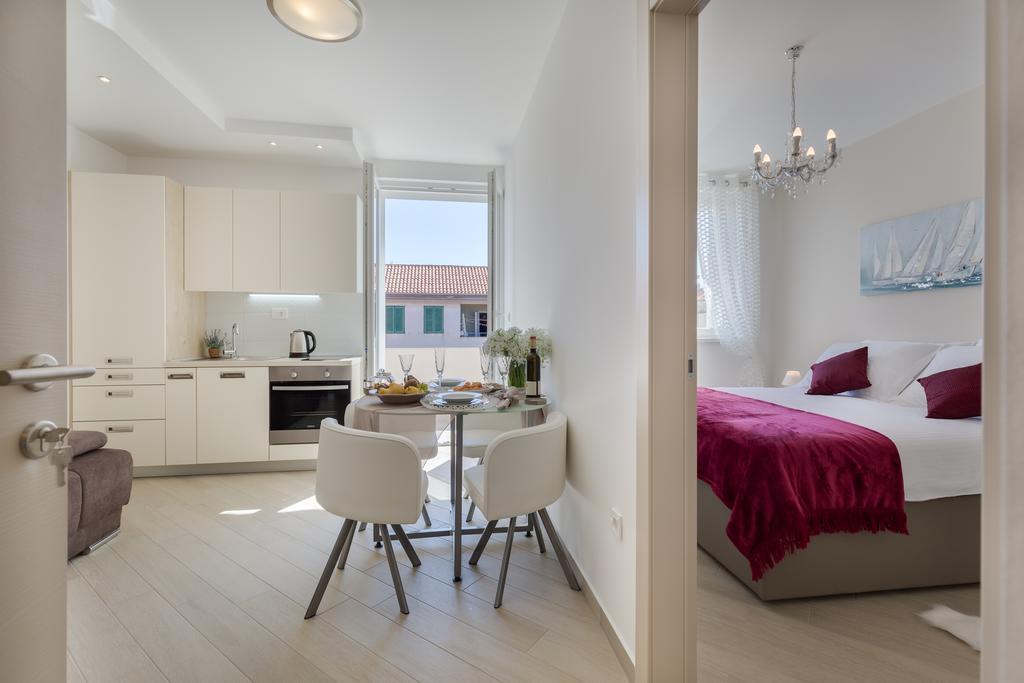 Central Boutique Apartments With Balconies, In Walking Distance To The Sea Zadar Dış mekan fotoğraf