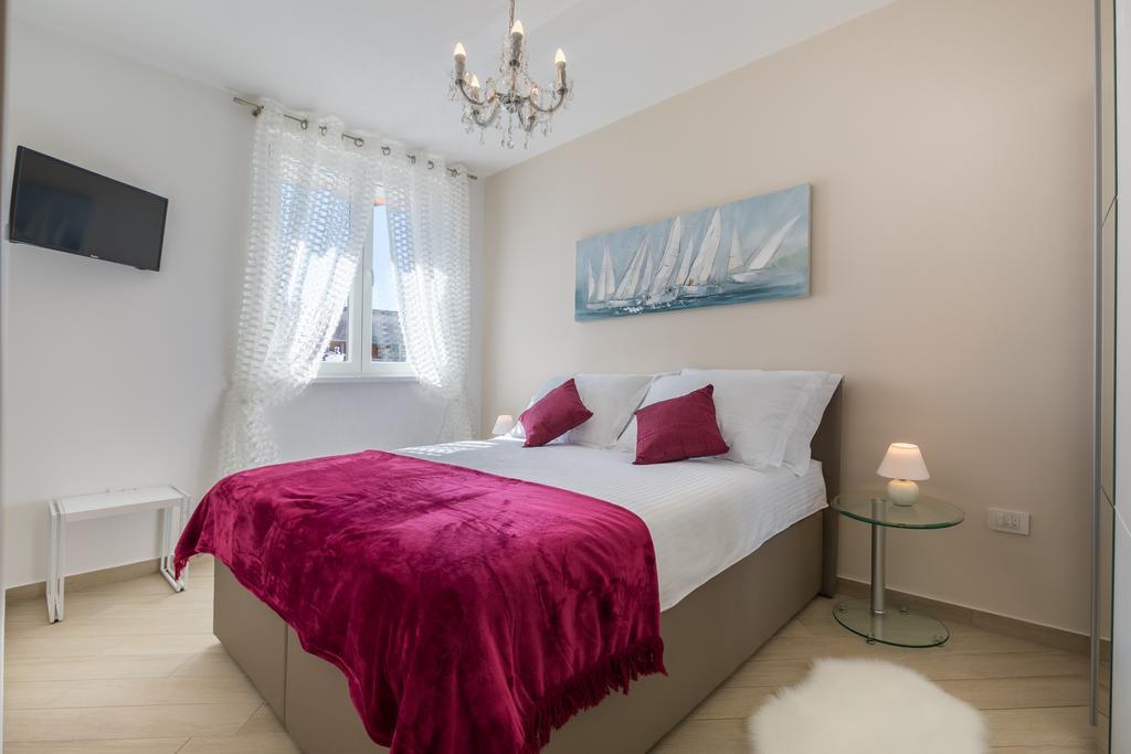 Central Boutique Apartments With Balconies, In Walking Distance To The Sea Zadar Dış mekan fotoğraf
